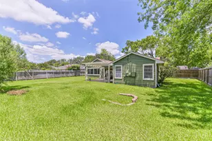 3023 Fairhope St, Houston, TX 77025 - Photo 24