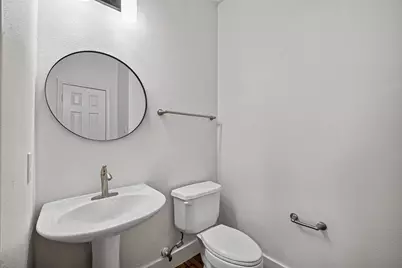 10402 Sage Dock Court, Houston, TX 77089 - Photo 8