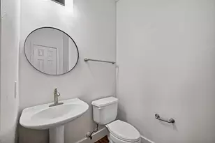 10402 Sagedock Ct, Houston, TX 77089 - Photo 8