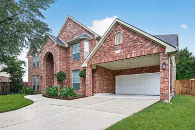 10402 Sage Dock Court, Houston, TX 77089 - Photo 2