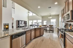 10003 Open Slope Ct, Humble, TX 77396 - Photo 4