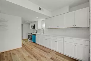 1334 Country Pl Dr, Houston, TX 77079 - Photo 12
