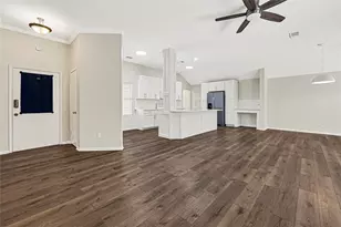 522 Country Ln, League City, TX 77573 - Photo 4