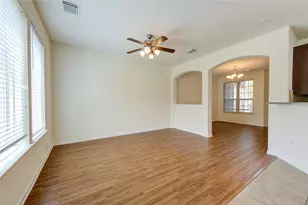 3939 Calgary Cir, Missouri City, TX 77459 - Photo 12