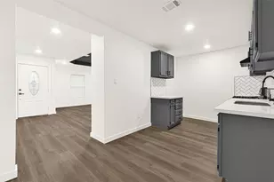 3013 Bloomfield St, Houston, TX 77051 - Photo 10