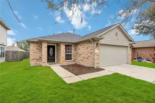13219 Dennis Way Ln, Houston, TX 77044 - Photo 2