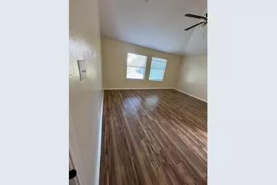 5718 Straight Way, Houston, TX 77339 - Photo 4