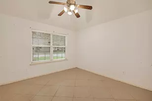 2604 Hidden Creek Dr, Pearland, TX 77581 - Photo 16