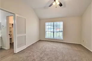 11410 Sunny Creek Dr, Houston, TX 77066 - Photo 8