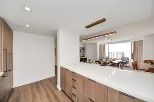 1300 Lamar St, Houston, TX 77010 - Photo 1