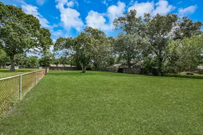 1909 Brooks Avenue, Rosenberg, TX 77471 - Photo 38