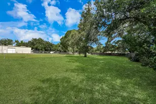 1909 Brooks Ave, Rosenberg, TX 77471 - Photo 42