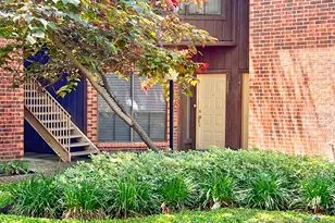 3130 SW Walnut Bend Ln SW, Houston, TX 77042 - Photo 1