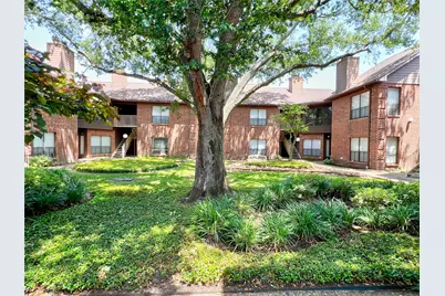 3130 SW Walnut Bend Lane SW #409, Houston, TX 77042 - Photo 2