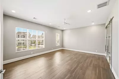 11119 Savannah Oaks Lane, Houston, TX 77043 - Photo 24