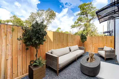 6131 Pacific Forest Drive, Houston, TX 77091 - Photo 40