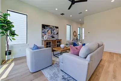 6131 Pacific Forest Drive, Houston, TX 77091 - Photo 12