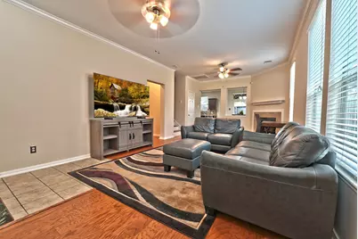 8050 Montague Manor Lane, Houston, TX 77072 - Photo 2