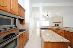 25607 Creston Meadow Dr, Richmond, TX 77406 - Photo 10