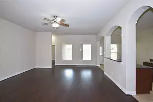 5623 S Denham Ridge Ln, Spring, TX 77389 - Photo 10