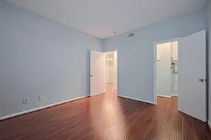 7900 N Stadium Dr, Houston, TX 77030 - Photo 24