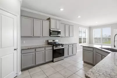 8802 Morning Glow Drive, Missouri City, TX 77459 - Photo 10