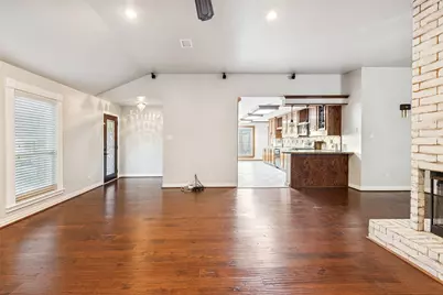 7112 Pleasure Lake Drive, Willis, TX 77318 - Photo 10