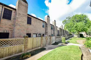 9850 Pagewood Ln, Houston, TX 77042 - Photo 1