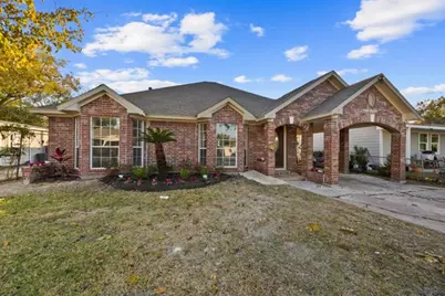 10206 Norvic Street, Houston, TX 77029 - Photo 1