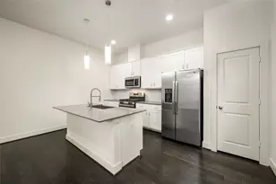 9448 Kerrwood Ln, Houston, TX 77080 - Photo 4