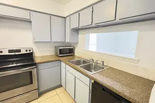 6633 W Airport Blvd, Houston, TX 77035 - Photo 16