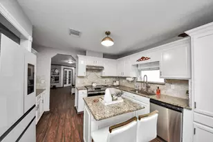 21739 Stoney Bluff Ln, Katy, TX 77449 - Photo 16