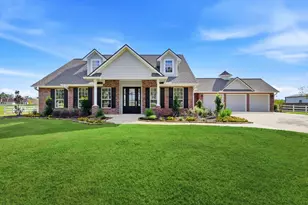 2819 Pearce Meadow, Rosharon, TX 77583 - Photo 2