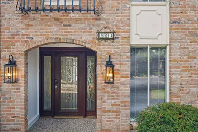 903 Crossroads Drive, Houston, TX 77079 - Photo 4