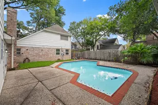 903 Crossroads Dr, Houston, TX 77079 - Photo 40