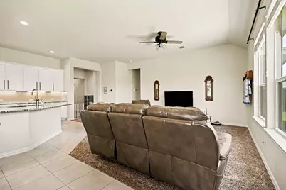 135 Rio Grande Drive, Baytown, TX 77523 - Photo 6