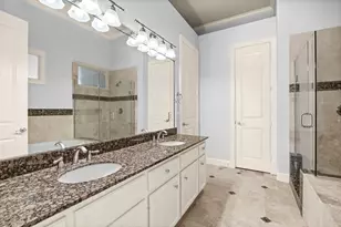 119 Dennis St, Houston, TX 77006 - Photo 20