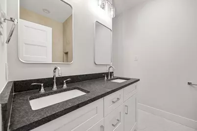 7818 Hanfro Lane #A/B, Houston, TX 77088 - Photo 14