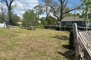 3707 Brill St, Houston, TX 77026 - Photo 4