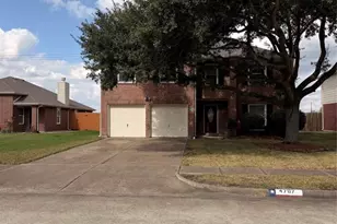 4707 E Parma Dr, Rosenberg, TX 77471 - Photo 2