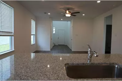 801 Stoney Point Lane, Dayton, TX 77535 - Photo 4