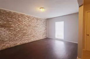 12435 Sharpview Dr, Houston, TX 77072 - Photo 2