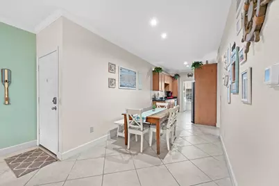 7000 Seawall Boulevard #811, Galveston, TX 77551 - Photo 8