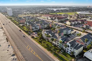 7000 Seawall Blvd, Galveston, TX 77551 - Photo 44