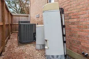 16122 Golden Manor Ln, Cypress, TX 77429 - Photo 38