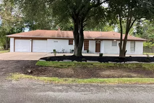 2301 Williams Dr, La Marque, TX 77568 - Photo 2