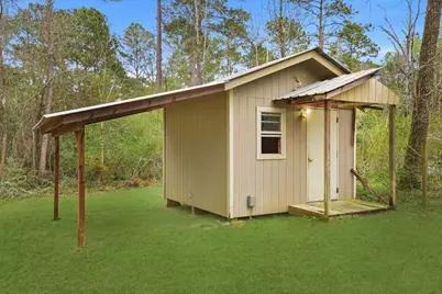 402 Anderson Road, Livingston, TX 77351 - Photo 36