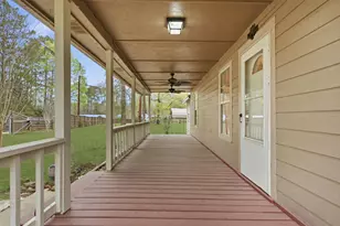402 Anderson Rd, Livingston, TX 77351 - Photo 6