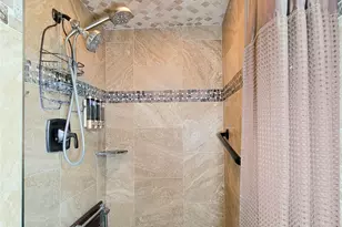 9202 Benning Dr, Houston, TX 77031 - Photo 34