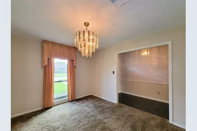 9202 Benning Drive, Houston, TX 77031 - Photo 8